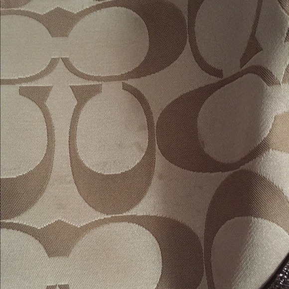 Authentic Coach purse - Picture 5 of 7